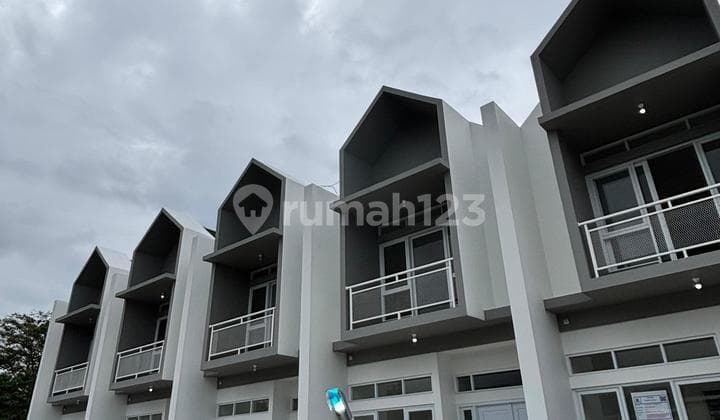 For Sale: Brand New House in Cisaranten Kulon, Antapani