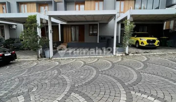Jarang Ada Rumah Siap Huni di Komplek Elit Bali Garden Cikutra