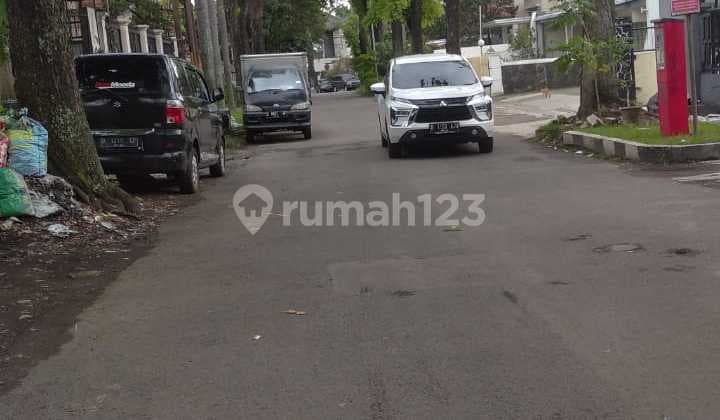 Tanah Kotak Sayap Burangrang Pusat Kuliner dan Bisnis