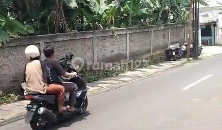 Lahan untuk Perumahan atau Perdagangan, SHM, di Cilandak, Jaksel. (Suh-Ger)