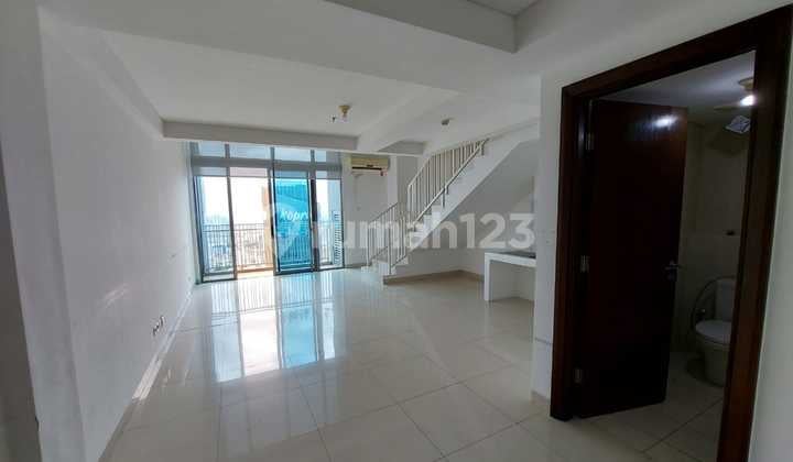 Soho Podomoro City Office Space For Rent Mid Floor With City View