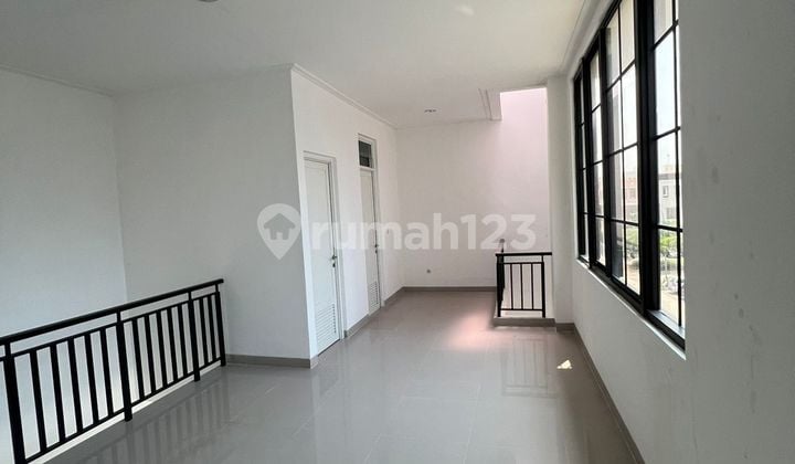 Disewakan Ruko Gandeng Hoek Dan Badan Osaka Pik 2