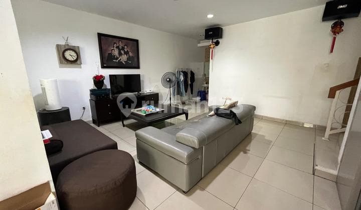 For Sale PIK BGM House Size 8x18 Semi-Furnished North Facing House in Bukit Golf Mediterania Housing, Jl. Marina Indah, Kamal Muara, Penjaringan, North Jakarta City, DKI Jakarta, Indonesia, 14470, Pantai Indah Kapuk