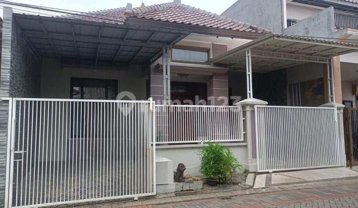 Dijual Rumah Graha Santoso Selangkah Ke Raya Merr Dekat Sekolah Dijual Rumah Graha Santoso Selangkah Ke Raya Merr Dekat Sekolah