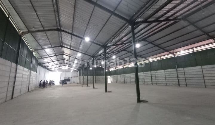 Gudang Pabrik Sewa Lb=1.100m2 Cileungsi Bogor