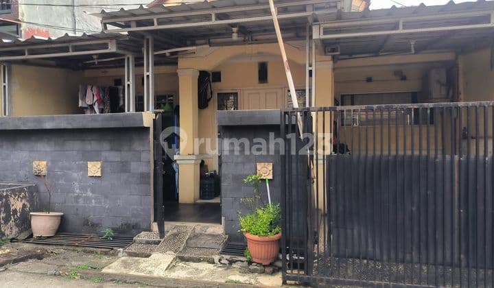 Rumah Siap Huni Dijual Cepat Acropolis Cibinong