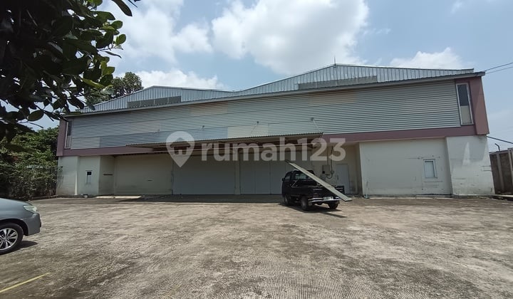 Gudang Sewa/Jual Sentul 1.200 M2 Siap Pakai Dekat Tol