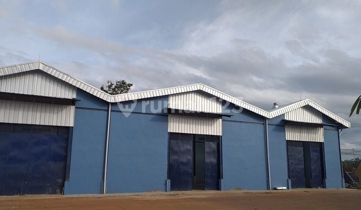 Gudang Sewa 200 M2 Kemang Siap Pakai Akses Jalan Utama