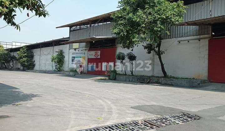 Warehouse for Rent Area=1,300m² Gunung Putri Ready to Use