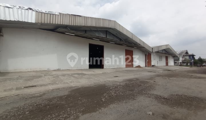 For Rent Warehouse Area: 4,989 sqm Depok-Ciracas Ready to Use
