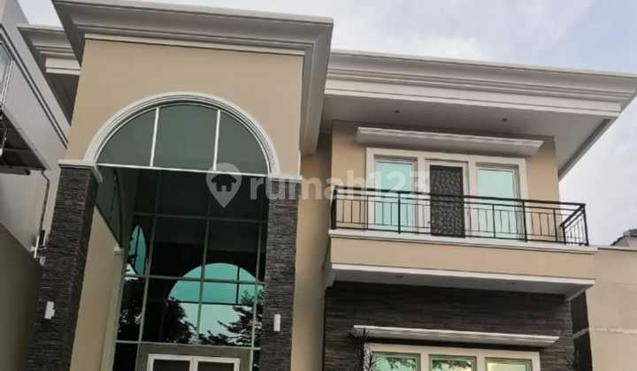 Luxury House for Sale 392 M2 in Sentul City Ready to Use Elite Area Sentul