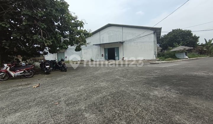 Gudang Premium di Jl.Raya Pemda Kedung Halang Kota Bogor Pangkalan 1