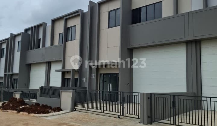 Ready untuk disewakan gudang baru taman tekno bsd city