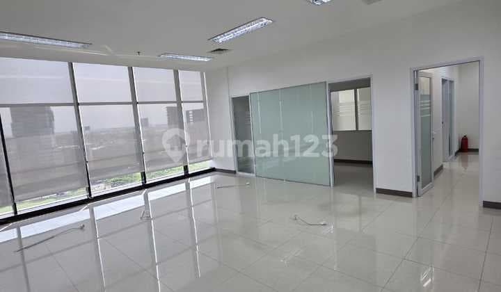 Dijual Office Space semi Furnish di Synergy Building Alam Sutera