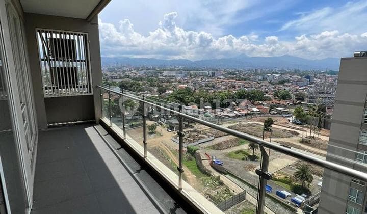 Apartemen Landmark Residence 3 Kamar Tidur Baru