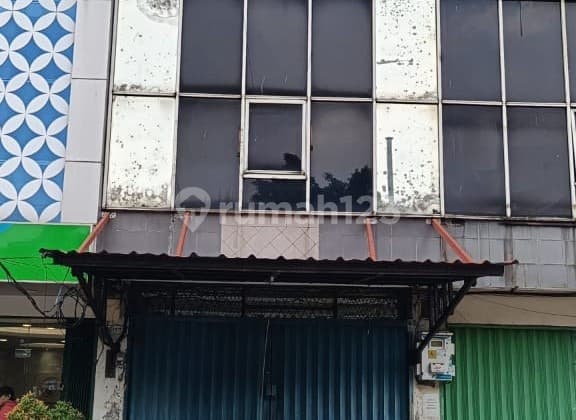 shop house in Cempaka Mas Jl. Letjen Soeprapto, Central Jakarta, Maria, Tasya