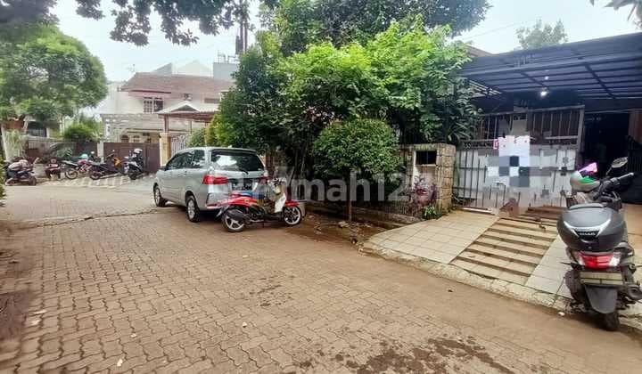 Rumah di Lebak Lestari Lebak Bulus,tasya,atiek