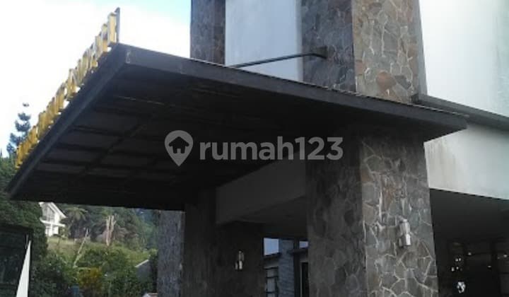 Hotel Bukit Indah Puncak,Tasya Jeremy