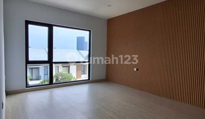 White Magnolia House, Central Jakarta, Hariyanto Owner