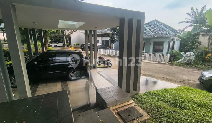 Rumah di Sentul City Bukit Golf Hijau,Tina