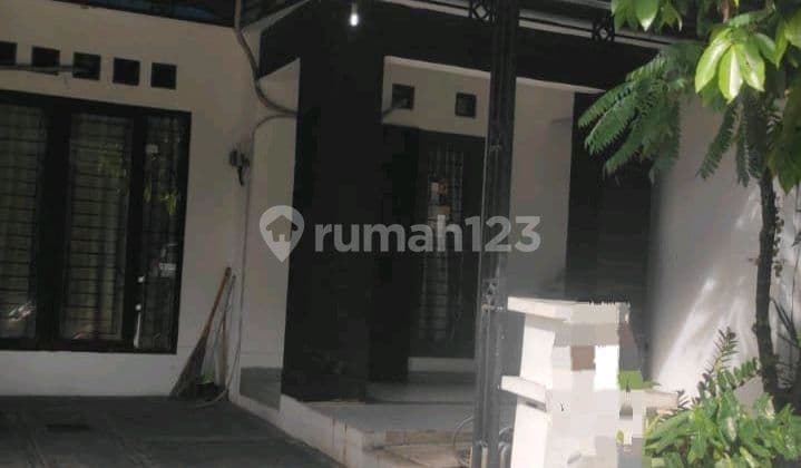 Rumah Disewa Cluster Venice Graha Raya,irsan Owr