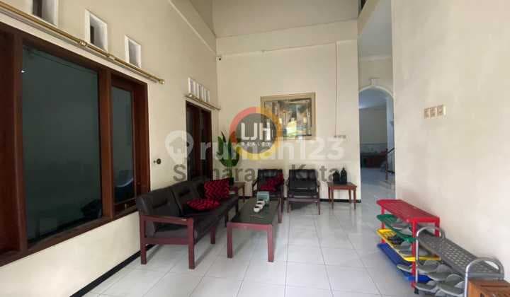 Ready-to-occupy house on Tengger Street