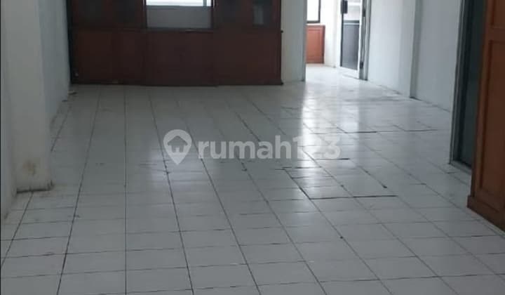 Disewakan. Ruko 3,5 Lantai. di Jl. Raya Kh. Noer Ali. Kalimalang. Kayuringin Jaya, Kec. Bekasi Selatan. Kota Bks. Jawa Barat