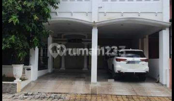 Dijual Rumah Elite di Bulevar Hijau Regency, Harapan Indah, Bekasi