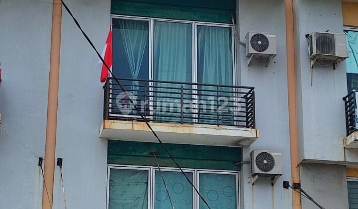 Dijual Ruko Sudah Renovasi di Aralia, Harapan Indah, Bekasi