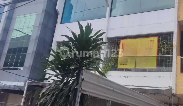 For Rent 2 units Shophouse / Rukos at Fatmawati Street, South Jakarta