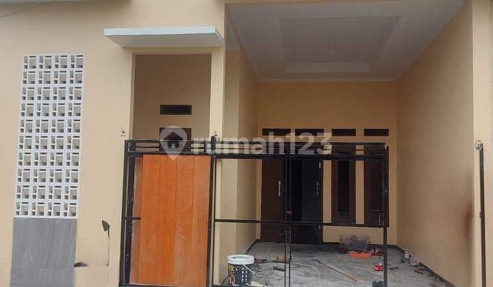 Dijual Rumah di Villa Gading Harapan Pintu Timur
