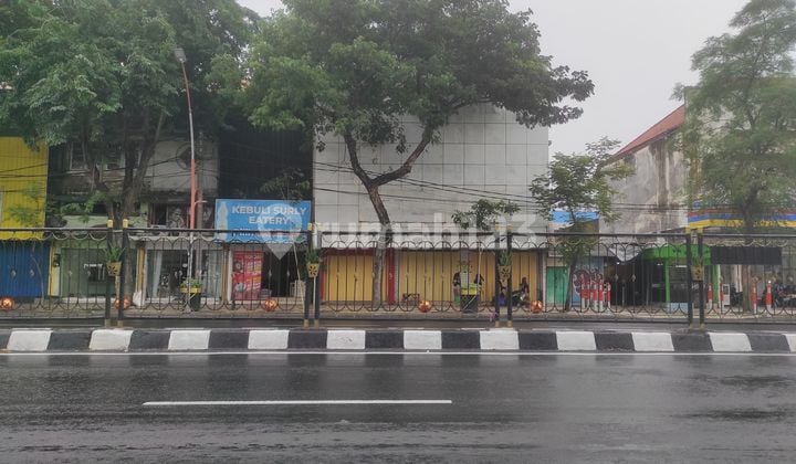 DIJUAL TEMPAT USAHA 3 LT DI URIP SUMOHARJO - SURABAYA PUSAT
