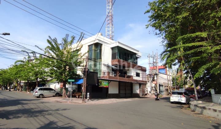 DIJUAL TEMPAT USAHA 3½ LT DI MANYAR KERTOARJO - SURABAYA TIMUR