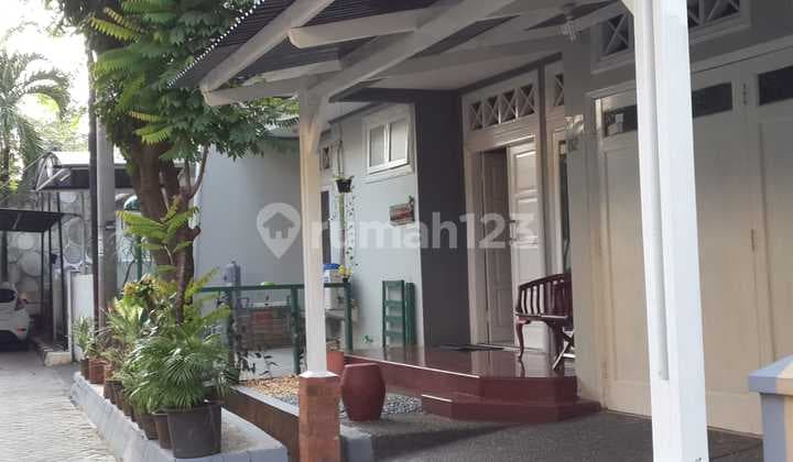 Rumah Lokasi Strategis Didalam Komplek Puri Citra Kencana, Rempoa, Daerah Tenang.