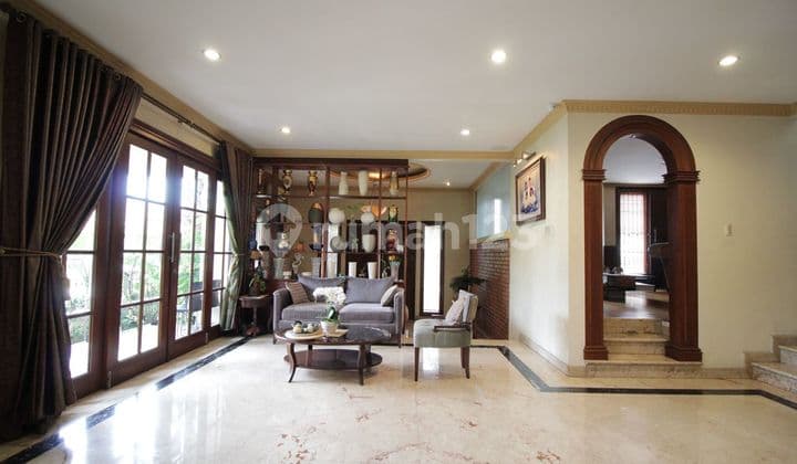 Luxury classic modern ready-to-occupy house in Permata Hijau.