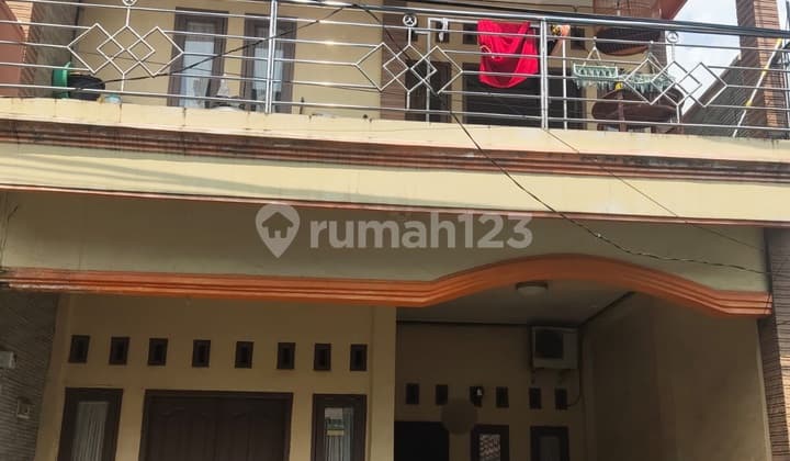 Rumah 2 Lantai di Jl. Pesut Harapan Baru 2 Bekasi