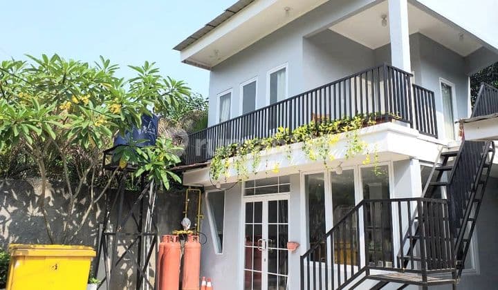 Rumah Luas di Taman Fasco Ciputat Tangsel