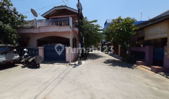 Rumah 2 Lantai Hoek di Pondok Ungu Permai Bekasi