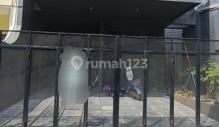 Rumah 3 Lantai di Cipinang Elok 1 Jakarta Timur