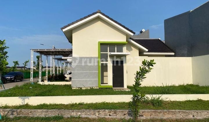 Rumah Hoek di Cluster Feia Segara City Bekasi