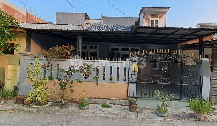 Rumah 2 Lantai di Jalan Delima Kota Harapan Indah Bekasi