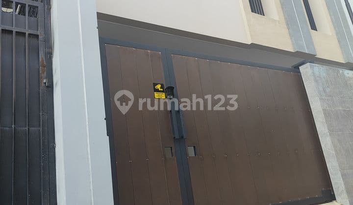 Rumah Kost 3 Lantai Di Kemanggisan Jakarta Barat