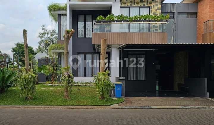 Rumah 2 Lantai Hook di Cluster Discovery