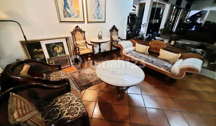 Rumah di Bintaro Jaya, 6 Kamar, Dekat Stasiun Pondok Ranji dan Mall
