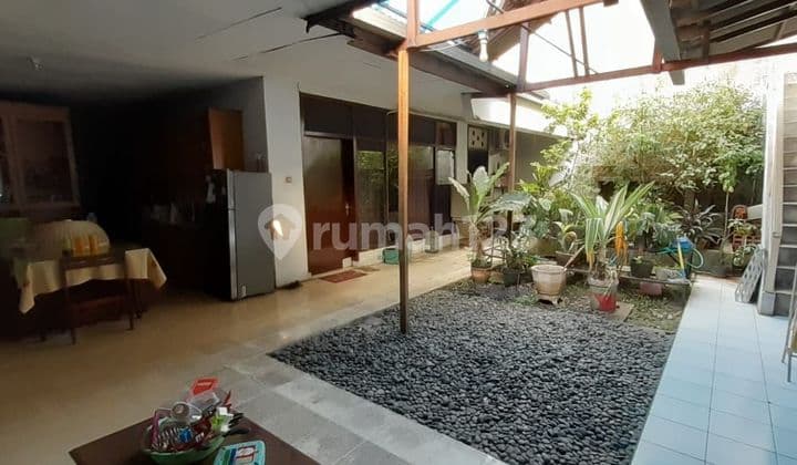 Dijual Rumah Pinggir Jalan bisa Buka Usaha Pinggir Jalan Utama Jalan Panjang Kebon Jeruk
