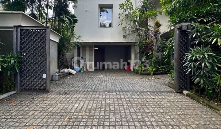 Prime Area House Brawijaya Kebayoran Baru