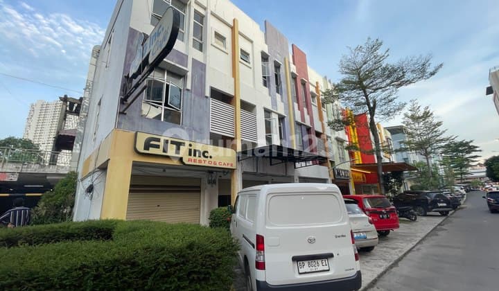 For Rent Ruko Hook 3 Lantai Di Nagoya Citywallk, Batam