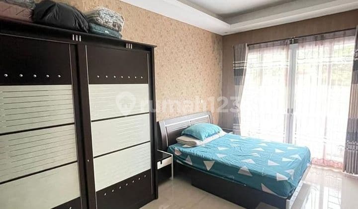 RUMAH MEWAH , SIAP HUNI, FULL PURNISHED MEWAH, 3 KAMAR, SECURITY LOCK , di Grand mutiara platinum pulo gebang cakung jakarta timur SHM Bagus ( HE)