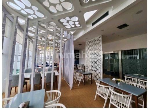 GEDUNG MEWAH SIAP HUNI, STRATEGIS, FASILITAS LENGKAP , 11 lantai DI di Kebon sirih jakarta pusat