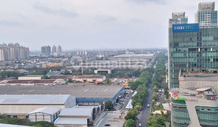 Affordable apartment, negotiable price, MIDDLE FLOOR, 2 BEDROOMS, FULLY FURNISHED APARTMENT CALLIA PULO MAS EAST JAKARTA